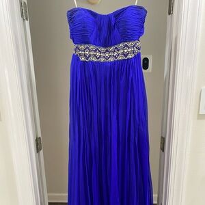Sherri Hill long formal gown size 16
